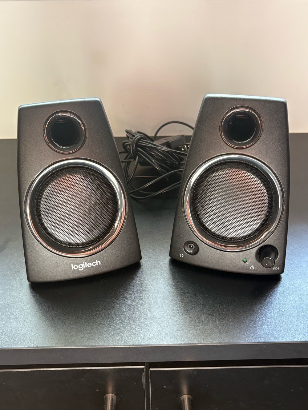 Logitech Z130 Black Compact Stereo Computer Speakers with Volume Control